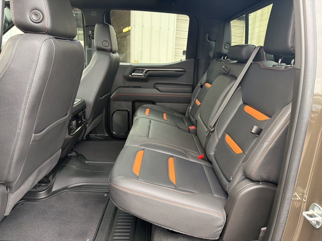 Used 2023 GMC Sierra 1500 AT4 w/ AT4 Preferred Package image 23