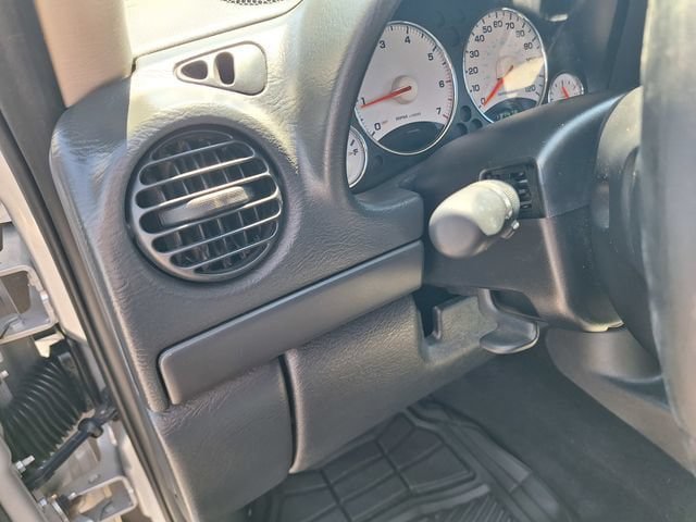 Used 2004 Jeep Liberty Sport w/ PWR Convenience Group AWD/4WD image 18