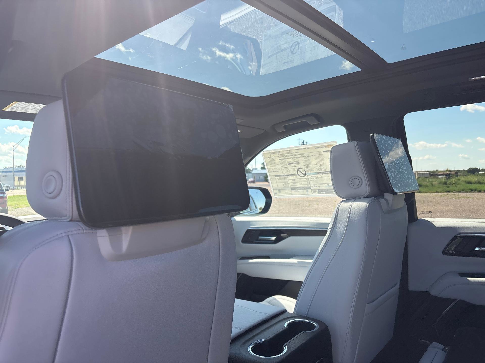 New 2025 Chevrolet Tahoe Premier image 36