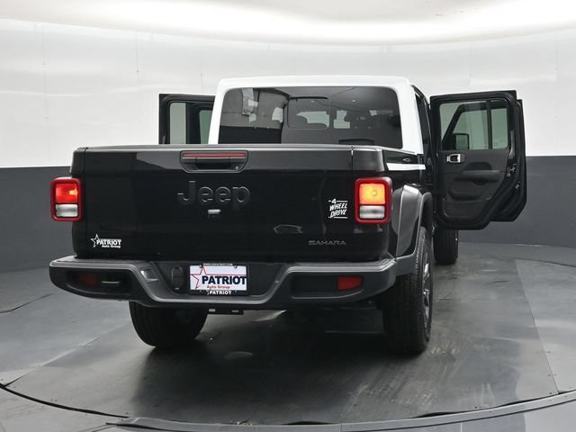 New 2026 Jeep Gladiator Sport AWD/4WD image 48