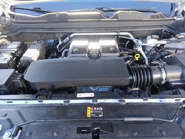 Used 2024 Chevrolet Colorado ZR2 w/ ZR2 Convenience Package III image 32