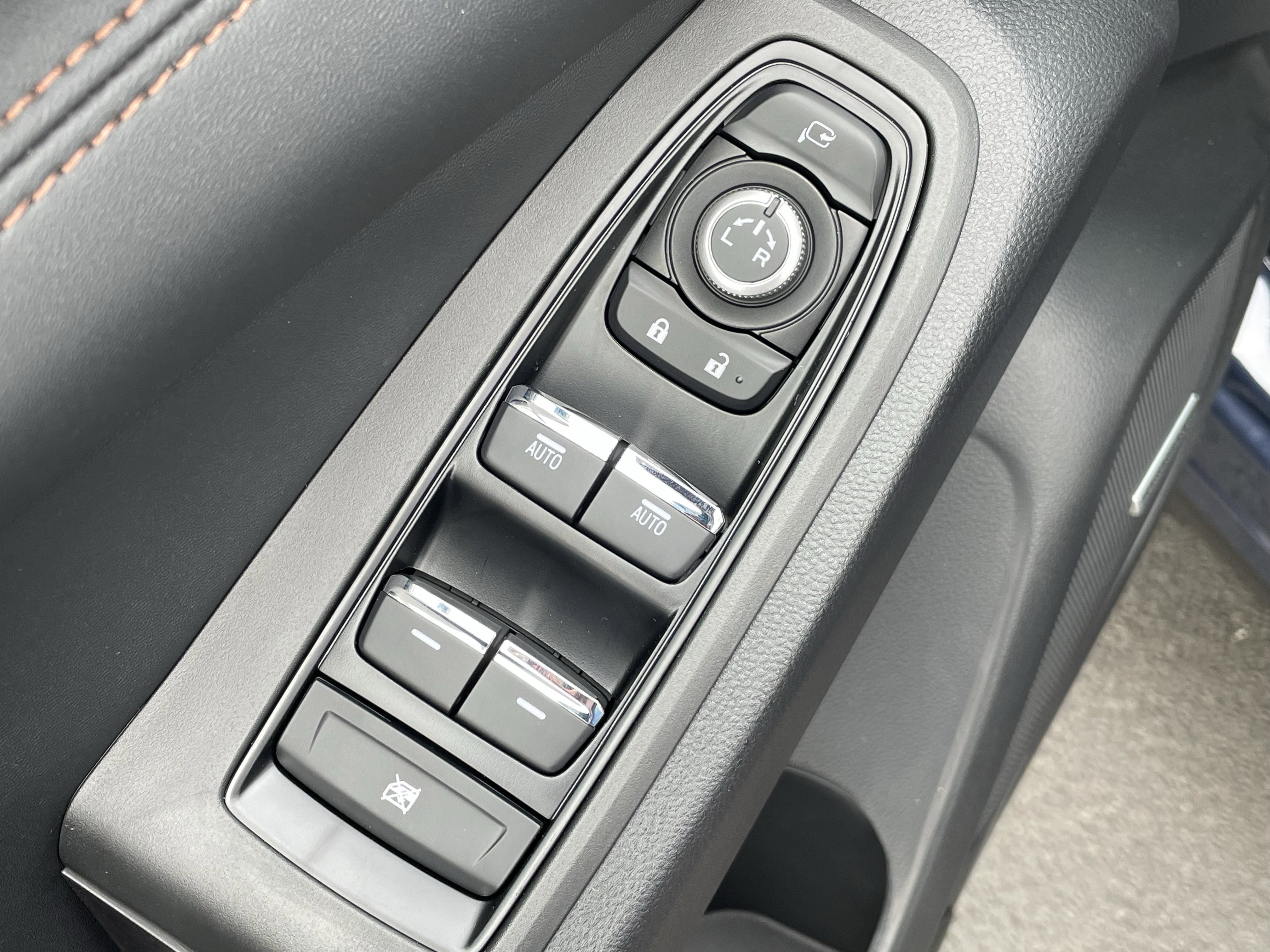 New 2025 Subaru Ascent Bronze Edition image 13