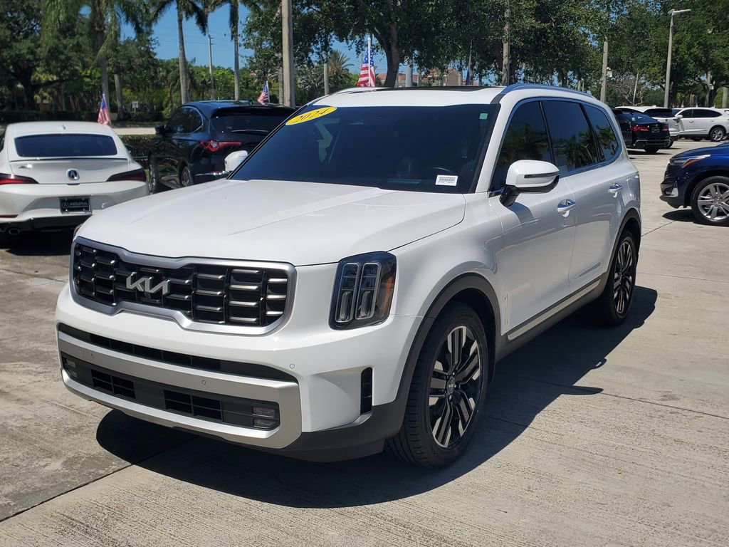 Used 2024 Kia Telluride SX Prestige w/ Towing Package AWD/4WD image 3
