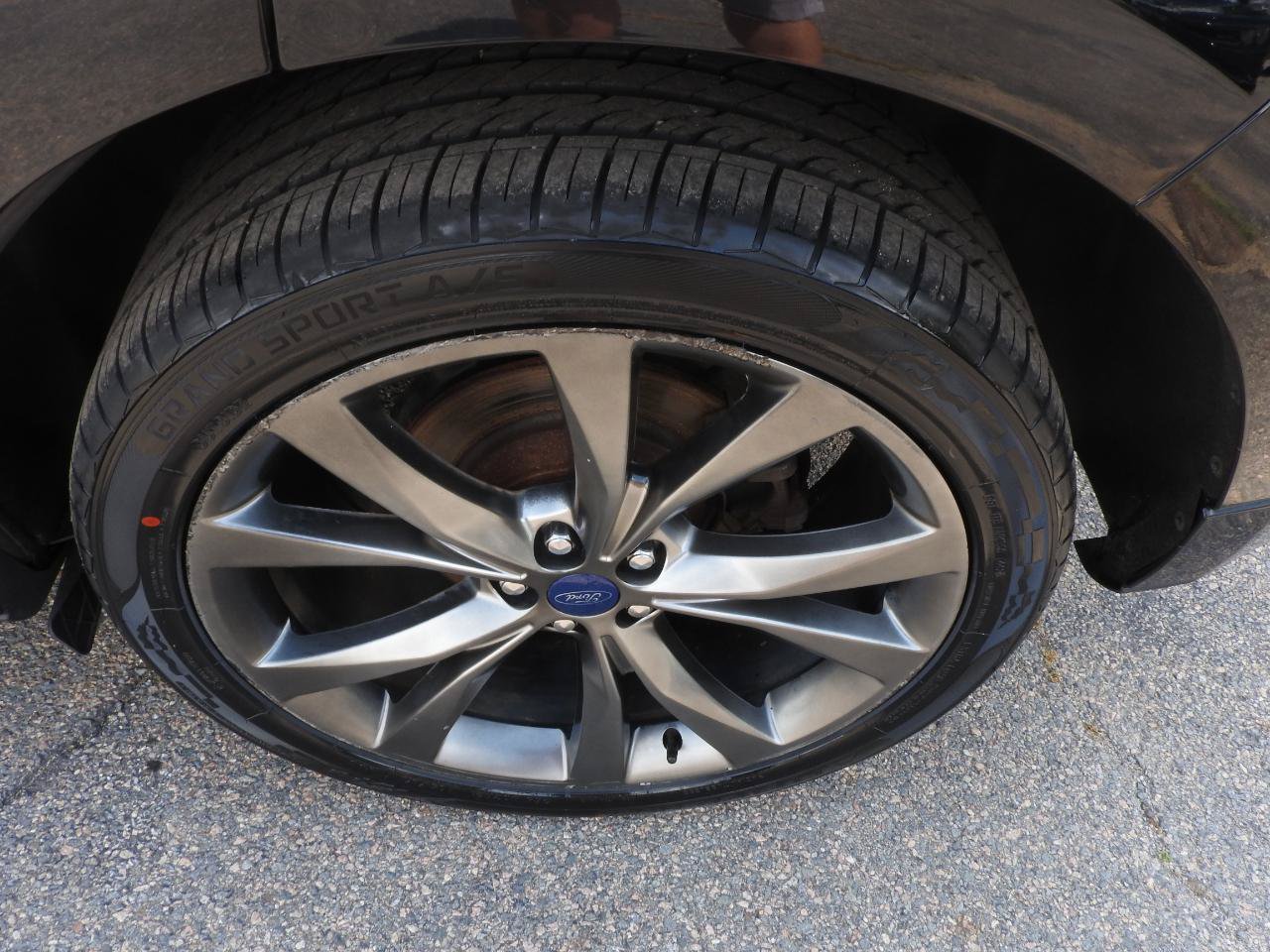 Used 2016 Ford Edge Sport w/ Equipment Group 401A AWD/4WD image 19