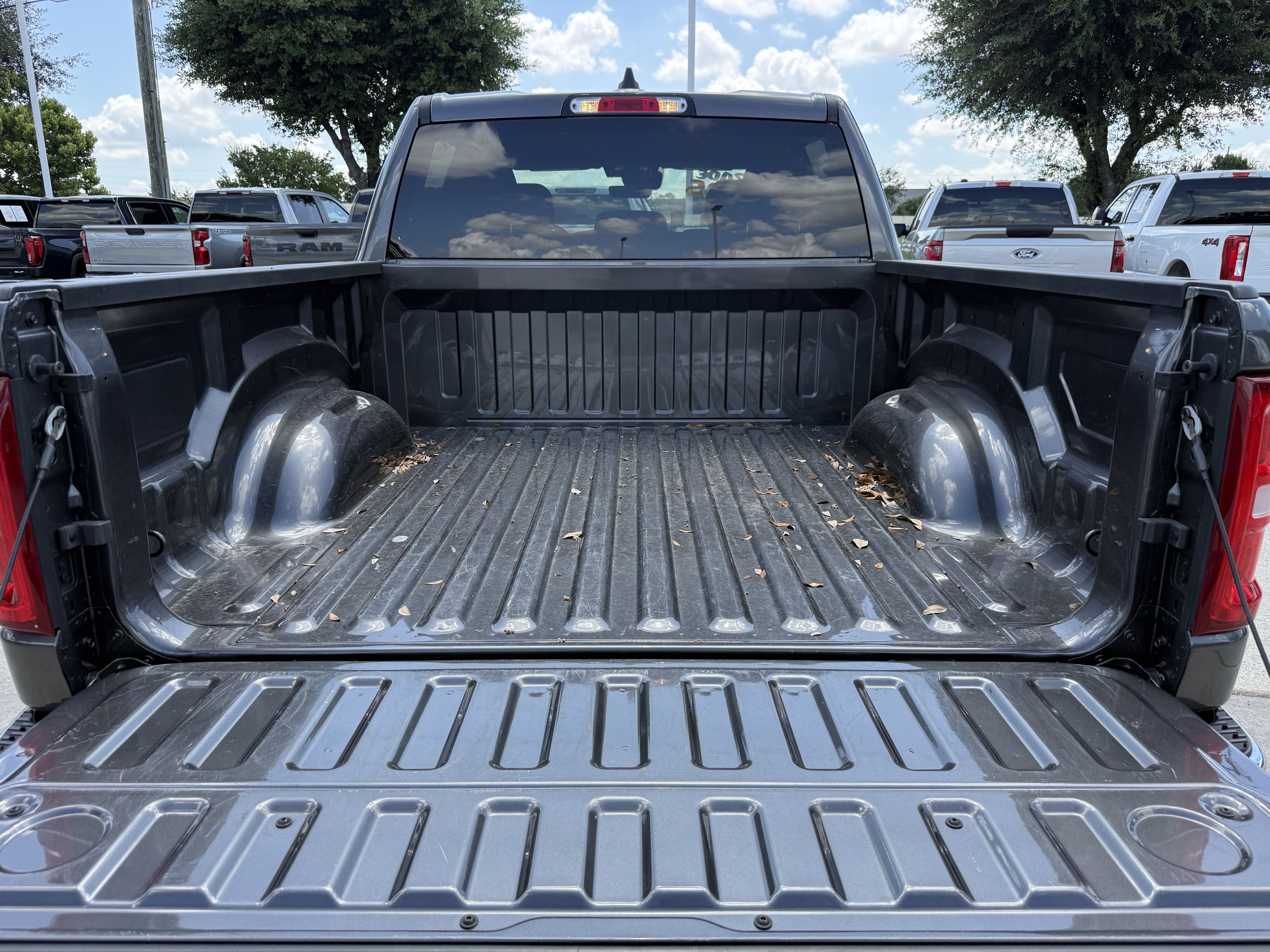 Used 2025 RAM 1500 Big Horn AWD/4WD image 30