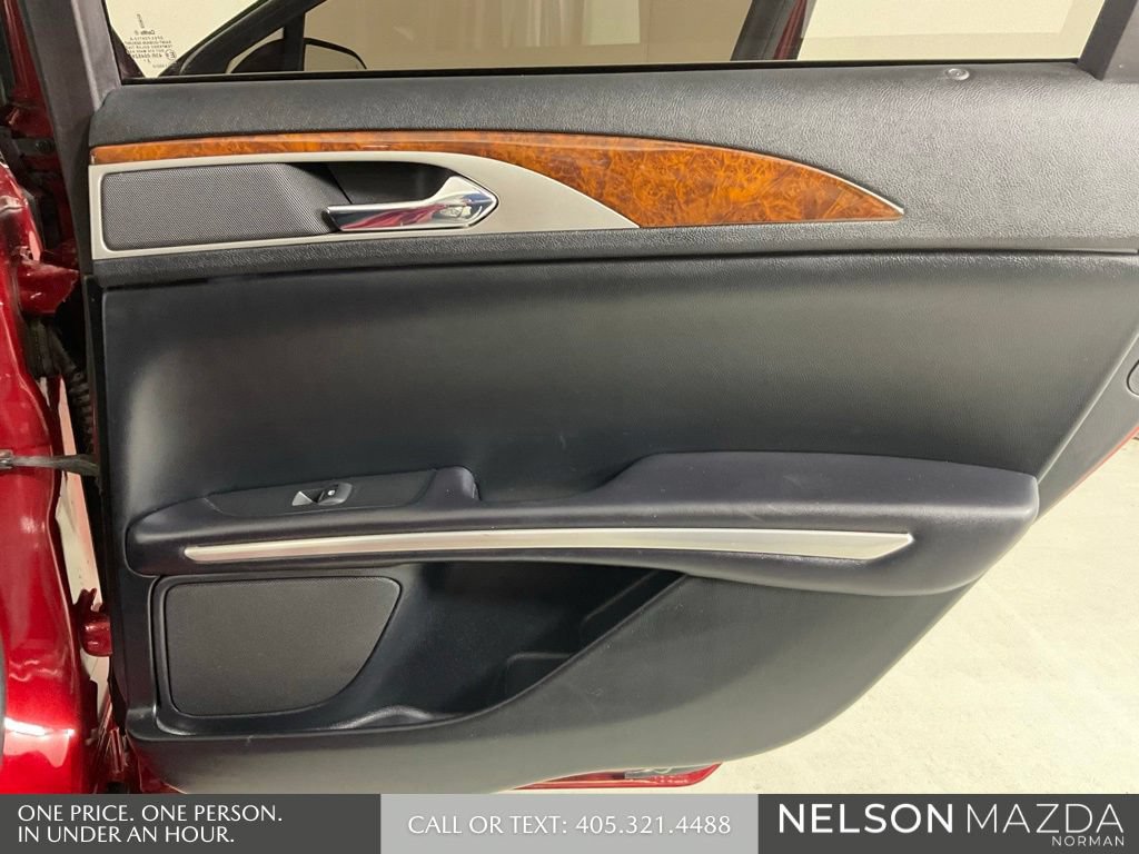 Used 2016 Lincoln MKZ w/ Equipment Group 300A Reserve FWD image 23