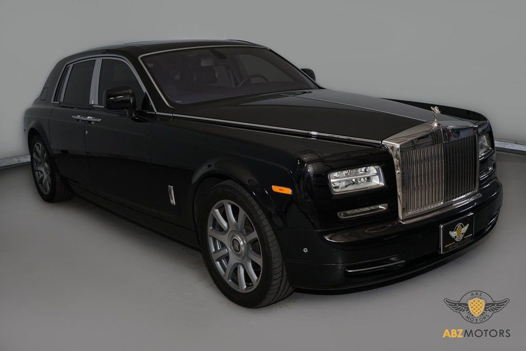Used 2013 Rolls-Royce Phantom Sedan image 2