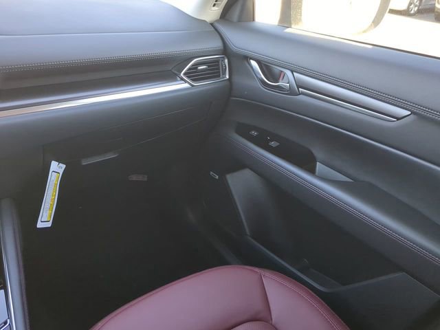 New 2025 MAZDA CX-5 Carbon Edition image 16