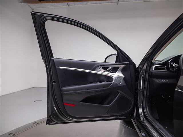 New 2026 Genesis G70 2.5T Prestige image 30