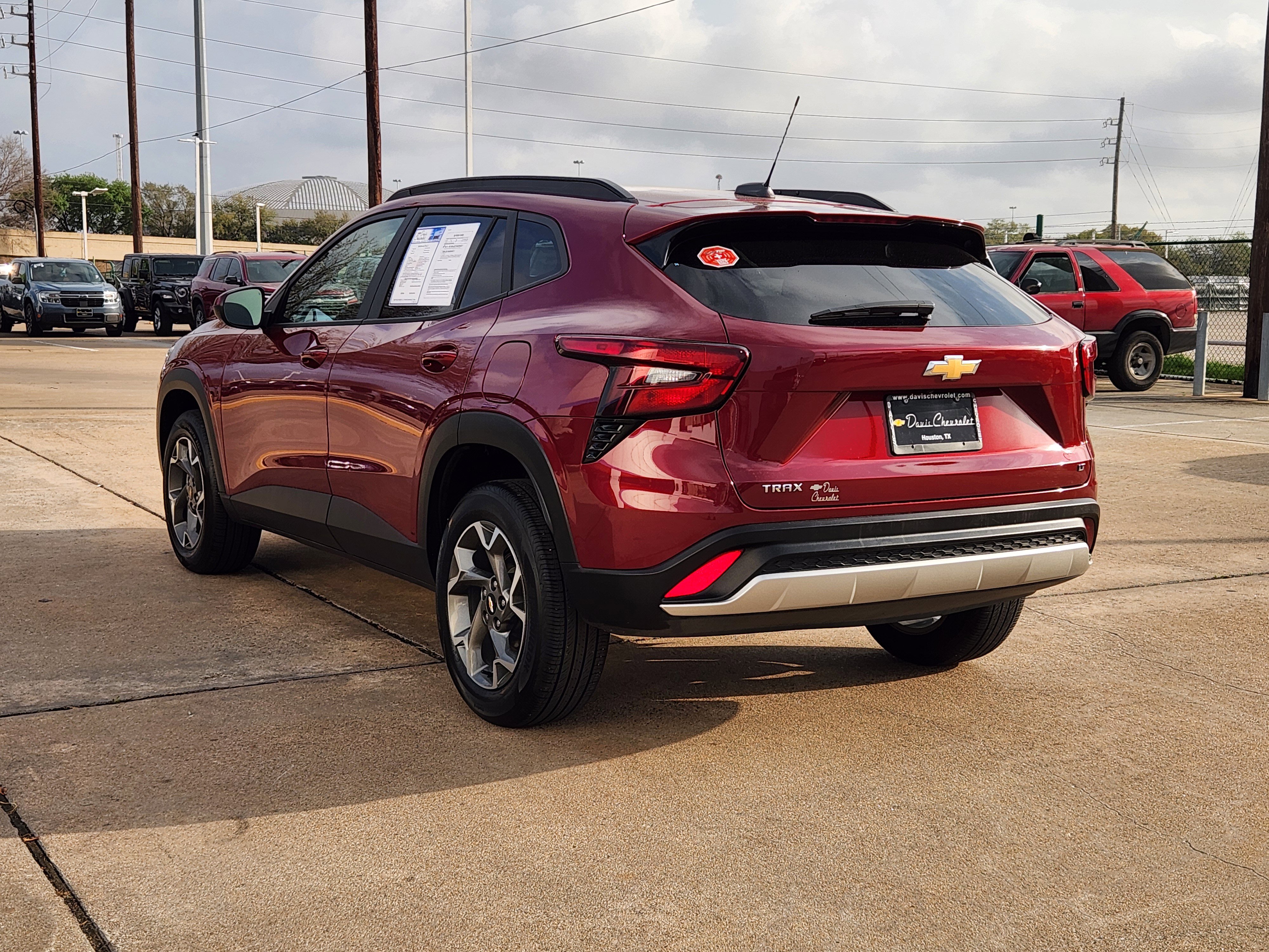 Certified 2025 Chevrolet Trax LT image 8