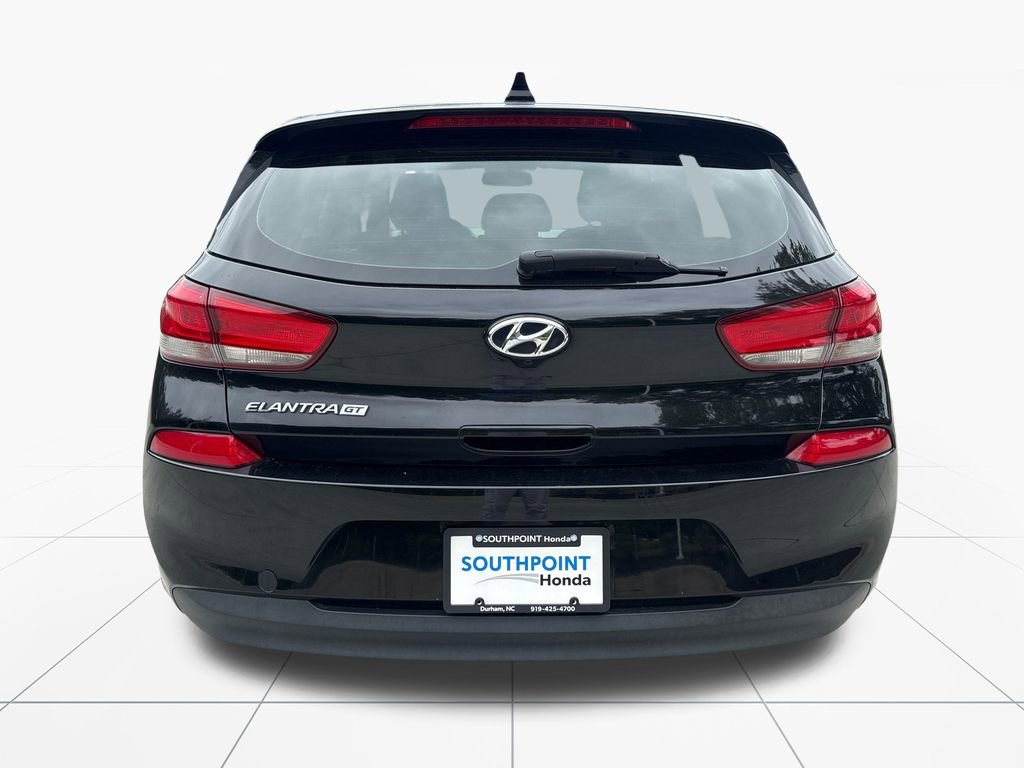 Used 2019 Hyundai Elantra GT FWD image 7