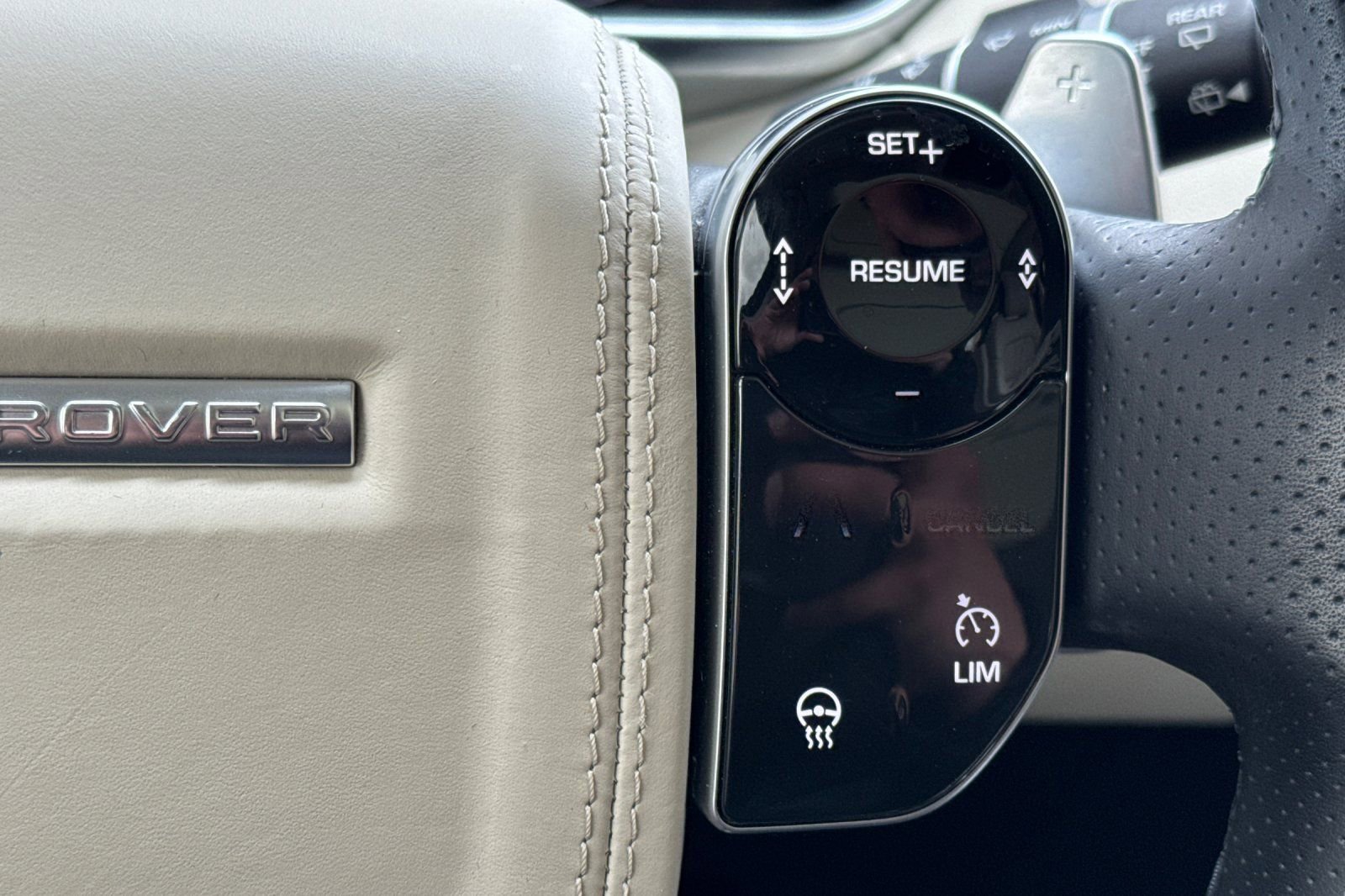 Used 2022 Land Rover Range Rover Sport HSE Silver Edition image 29