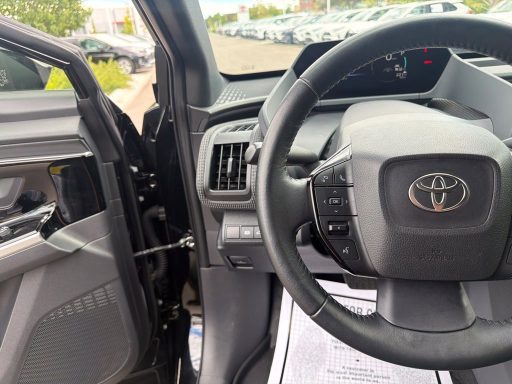 Used 2024 Toyota bZ4X AWD w/ Weather Package image 26