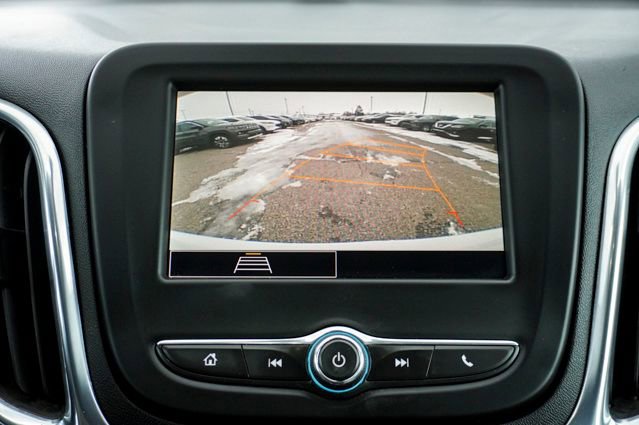 Used 2023 Chevrolet Equinox LS image 14