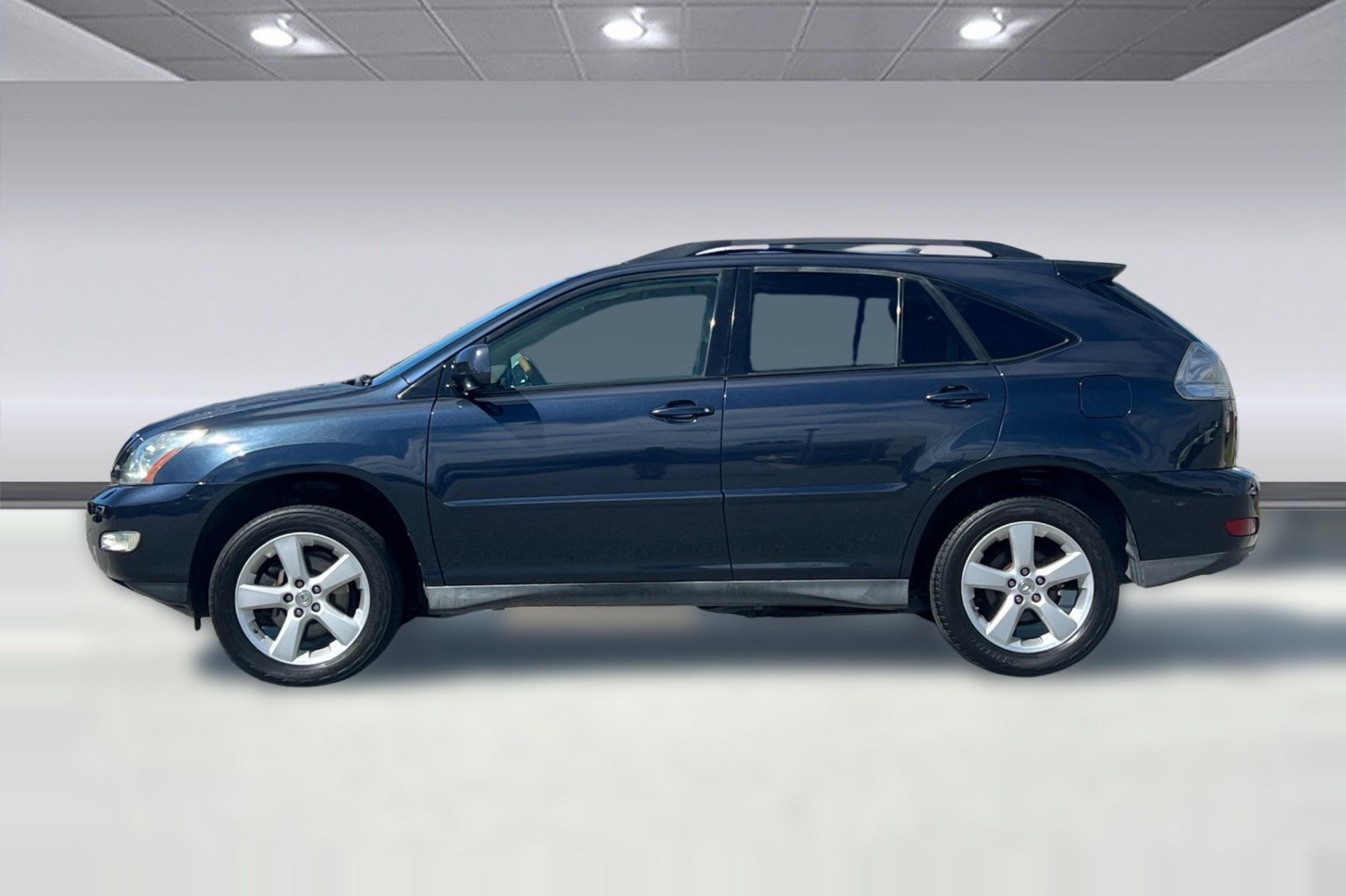 Used 2005 Lexus RX 330 AWD image 2