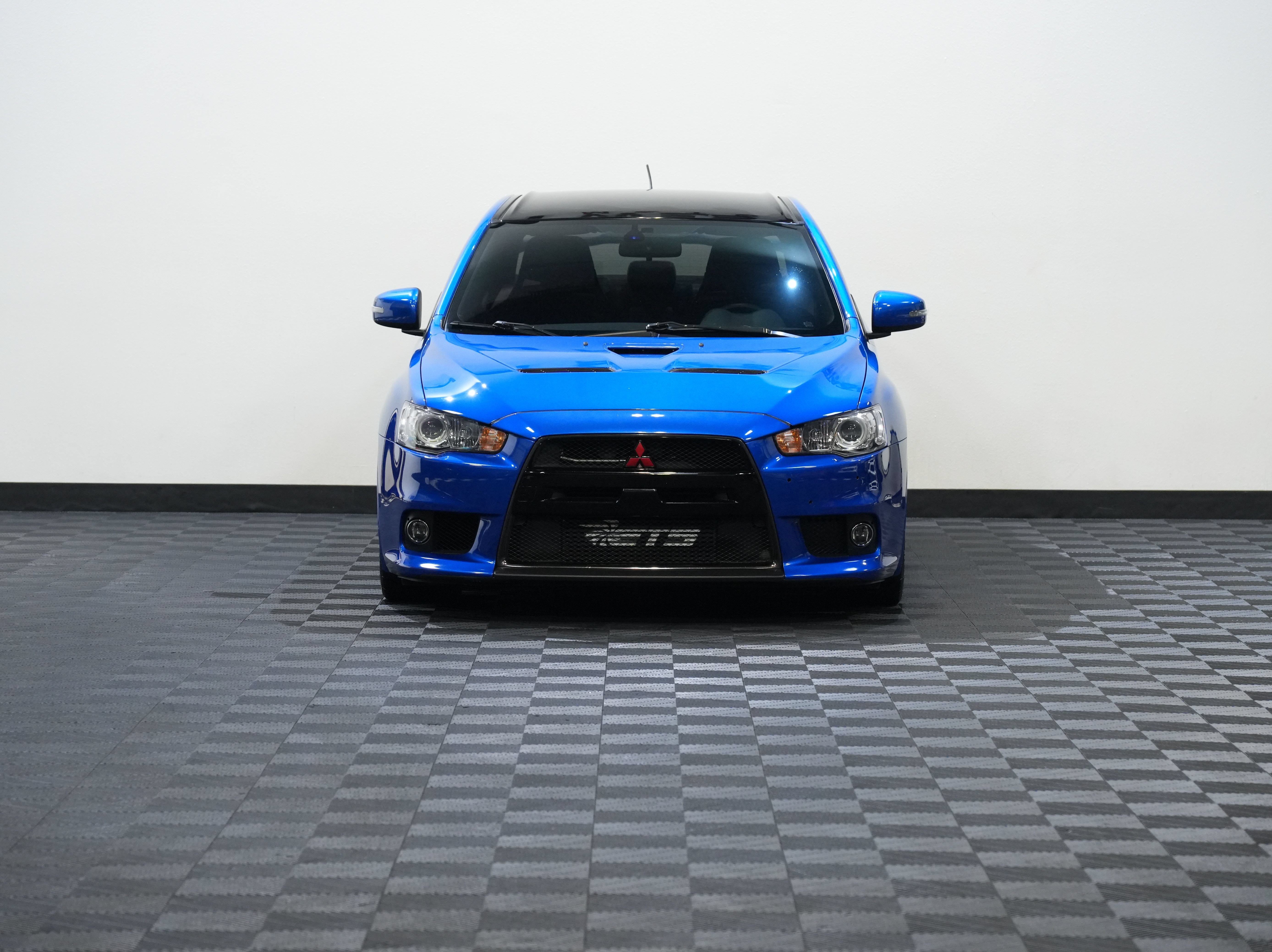Used 2015 Mitsubishi Lancer Evolution Final Edition AWD/4WD image 4