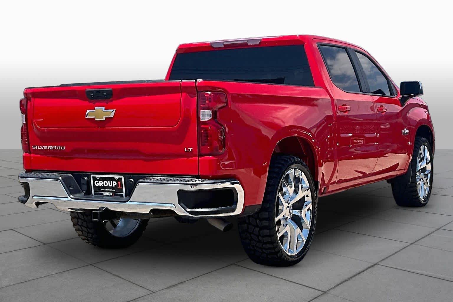 Used 2022 Chevrolet Silverado 1500 LT RWD image 13