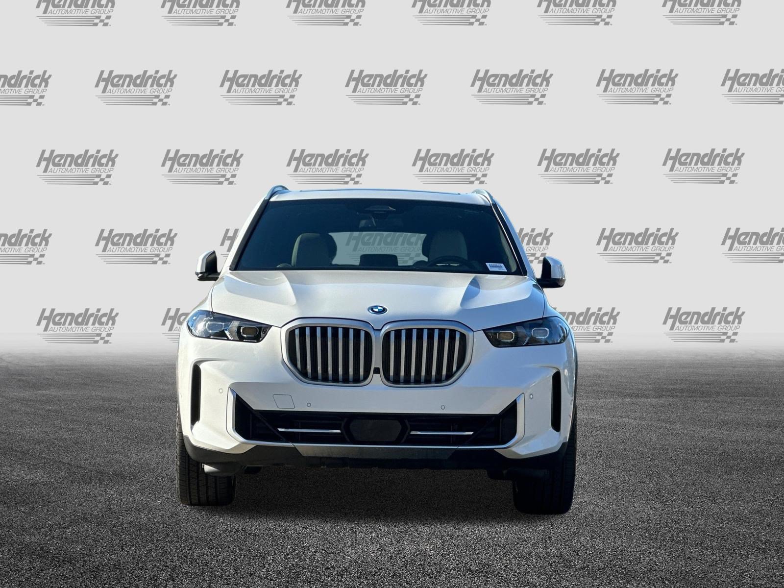 Used 2026 BMW X5 xDrive50e w/ Premium Package AWD/4WD image 10