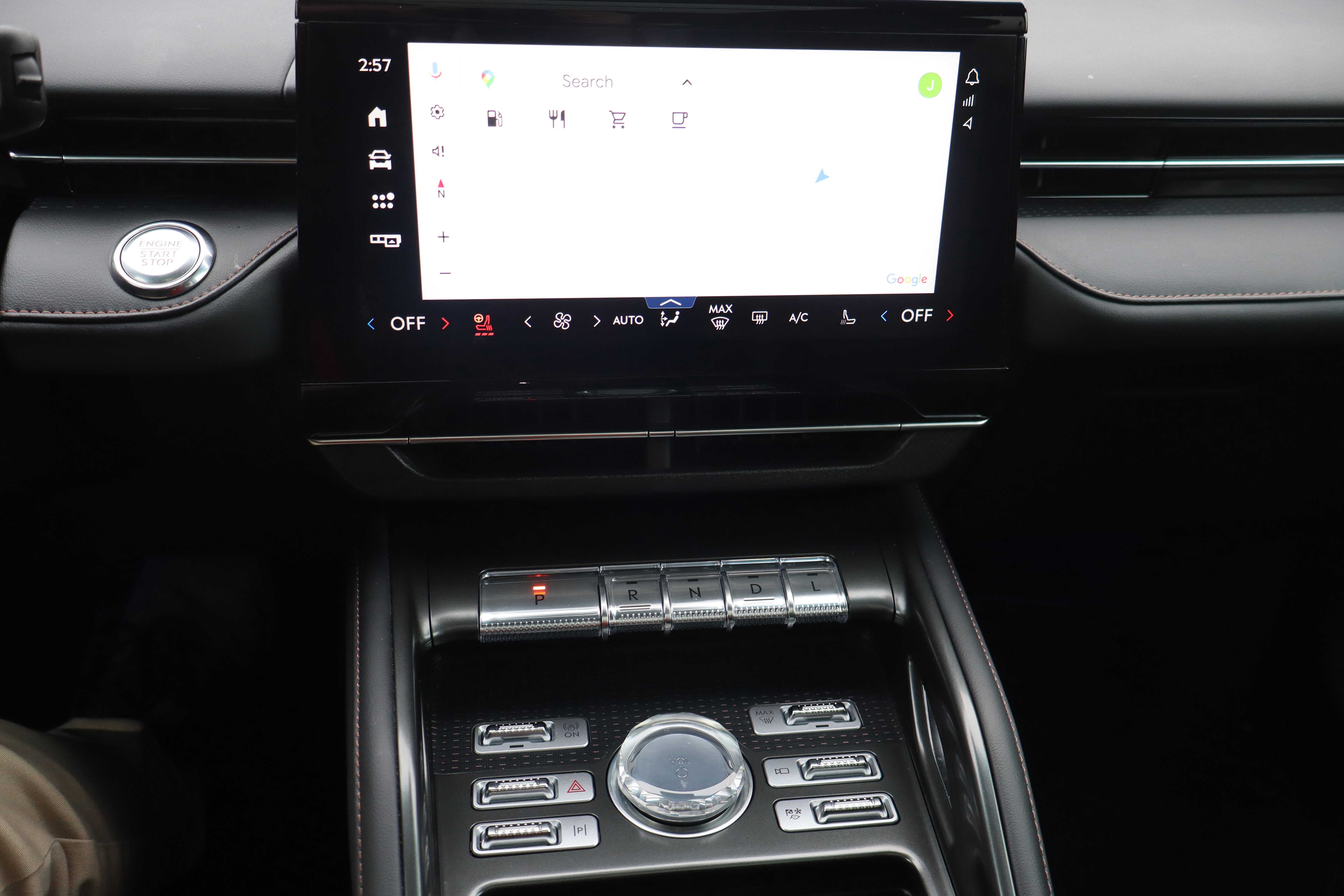 Used 2024 Lincoln Nautilus Reserve w/ Equipment Group 202A image 17