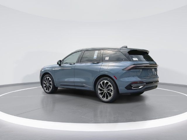 New 2026 Lincoln Nautilus Reserve AWD/4WD image 6