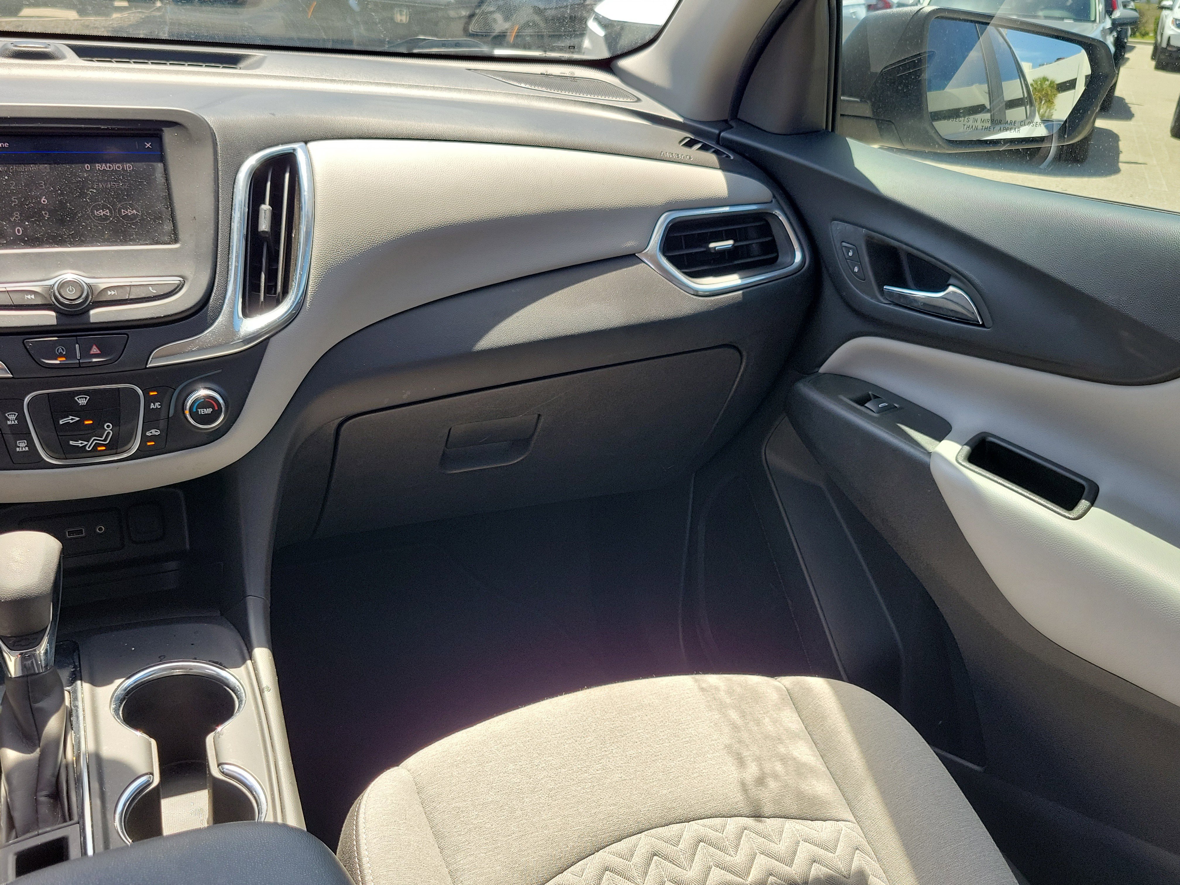 Used 2023 Chevrolet Equinox LS w/ LS Convenience Package image 21