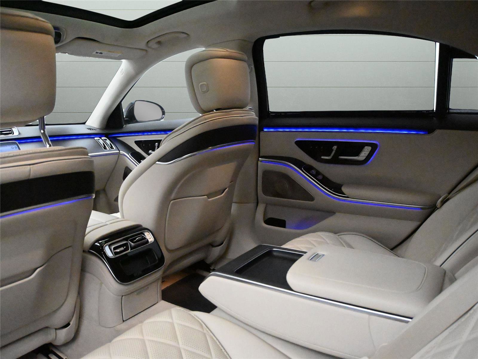 Used 2022 Mercedes-Benz S 580 S 580 image 17