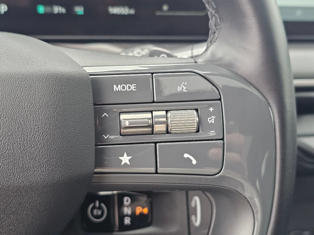 Certified 2024 Kia EV9 Wind AWD/4WD image 38