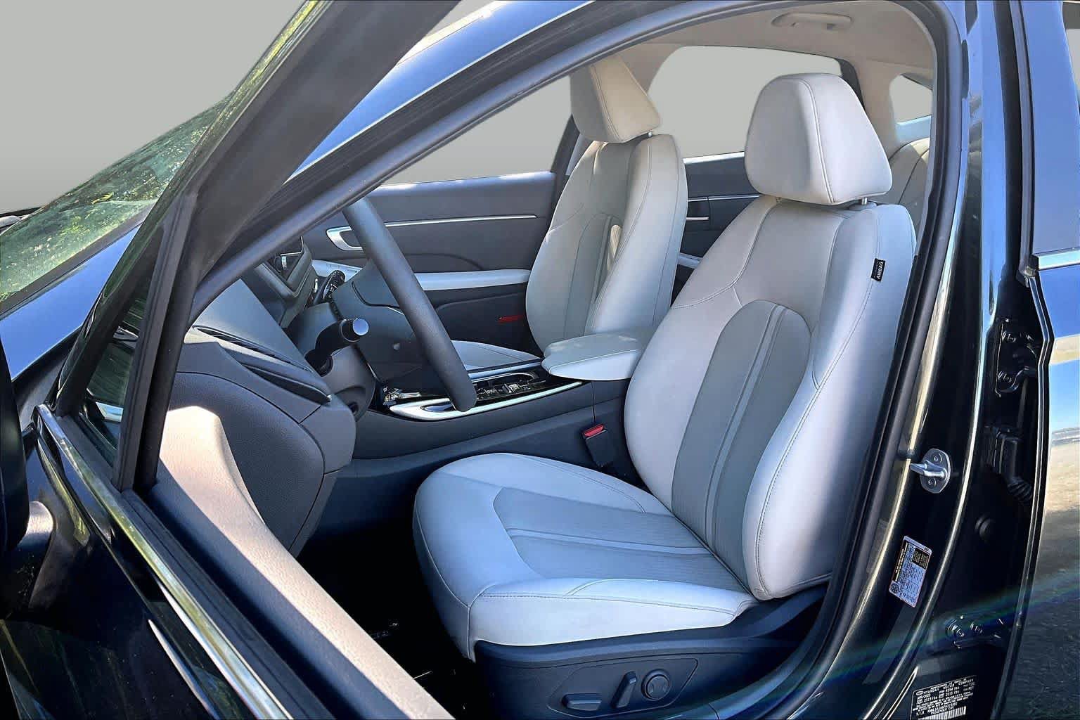 Used 2023 Hyundai Sonata SEL FWD image 8