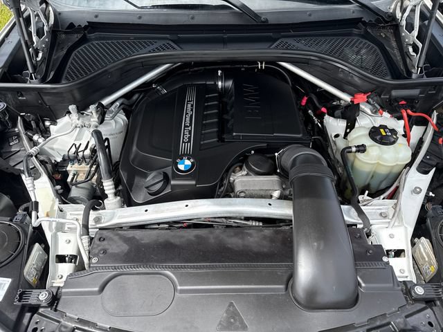 Used 2017 BMW X5 xDrive35i AWD/4WD image 11