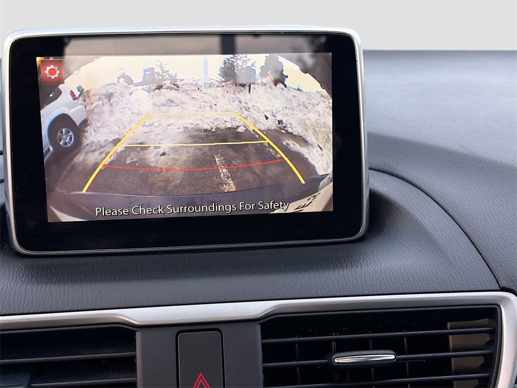 Used 2014 MAZDA MAZDA3 i Grand Touring image 16