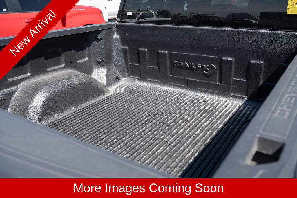 Used 2026 Chevrolet Silverado 1500 RST RWD image 9