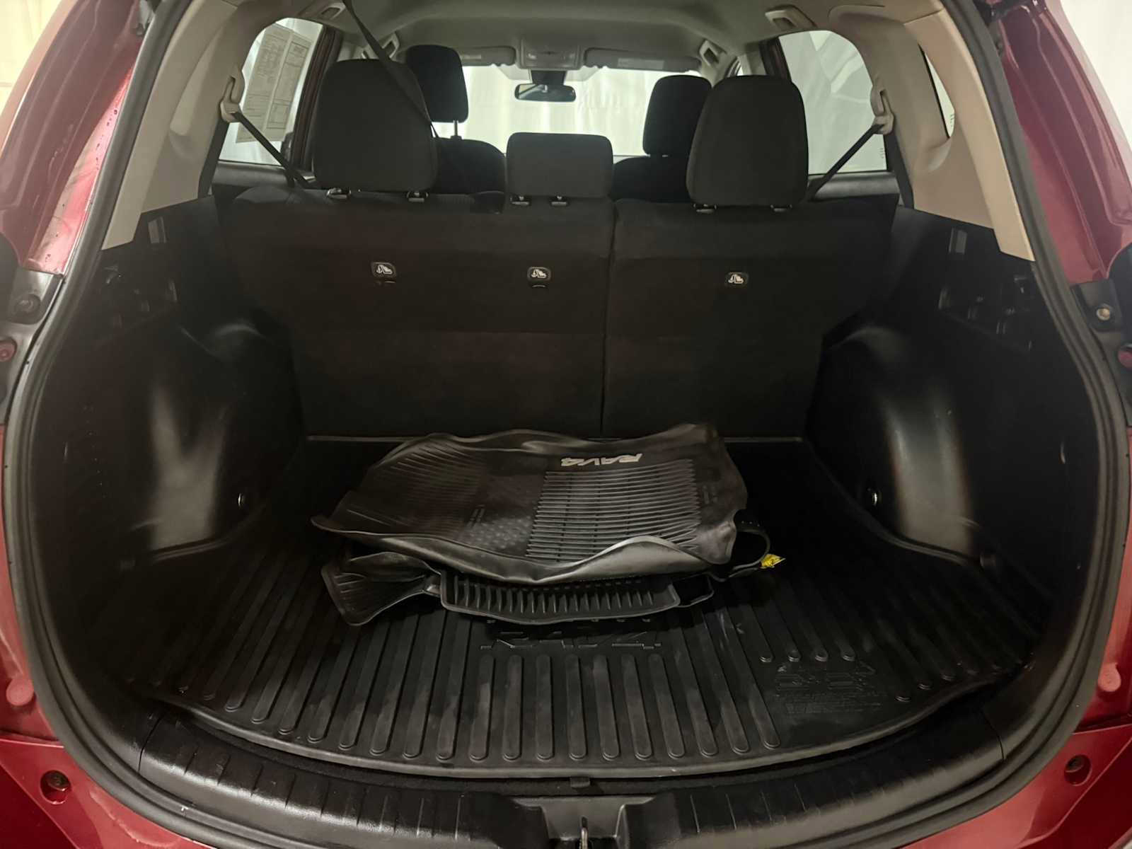 Used 2018 Toyota RAV4 LE w/ All Weather Liner Package image 24