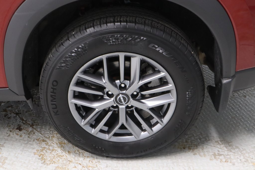 Certified 2024 Nissan Rogue S image 18