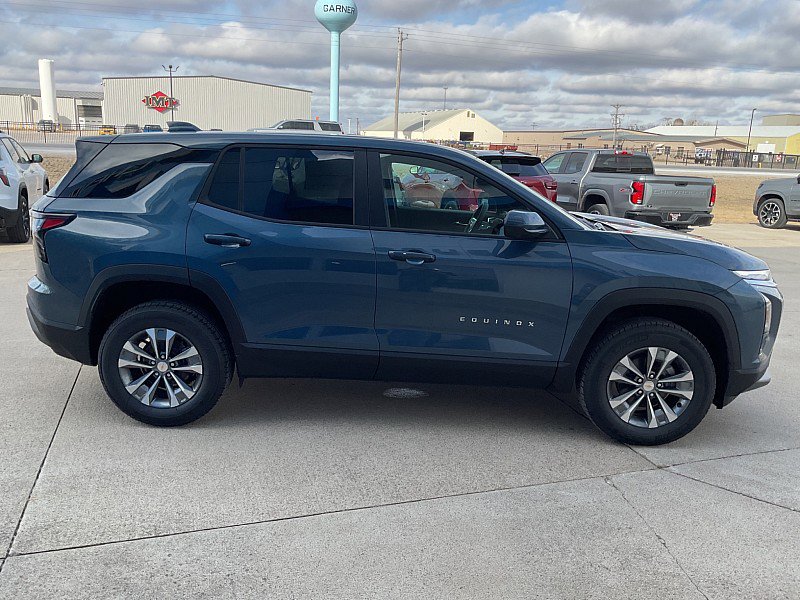 New 2026 Chevrolet Equinox LT image 5