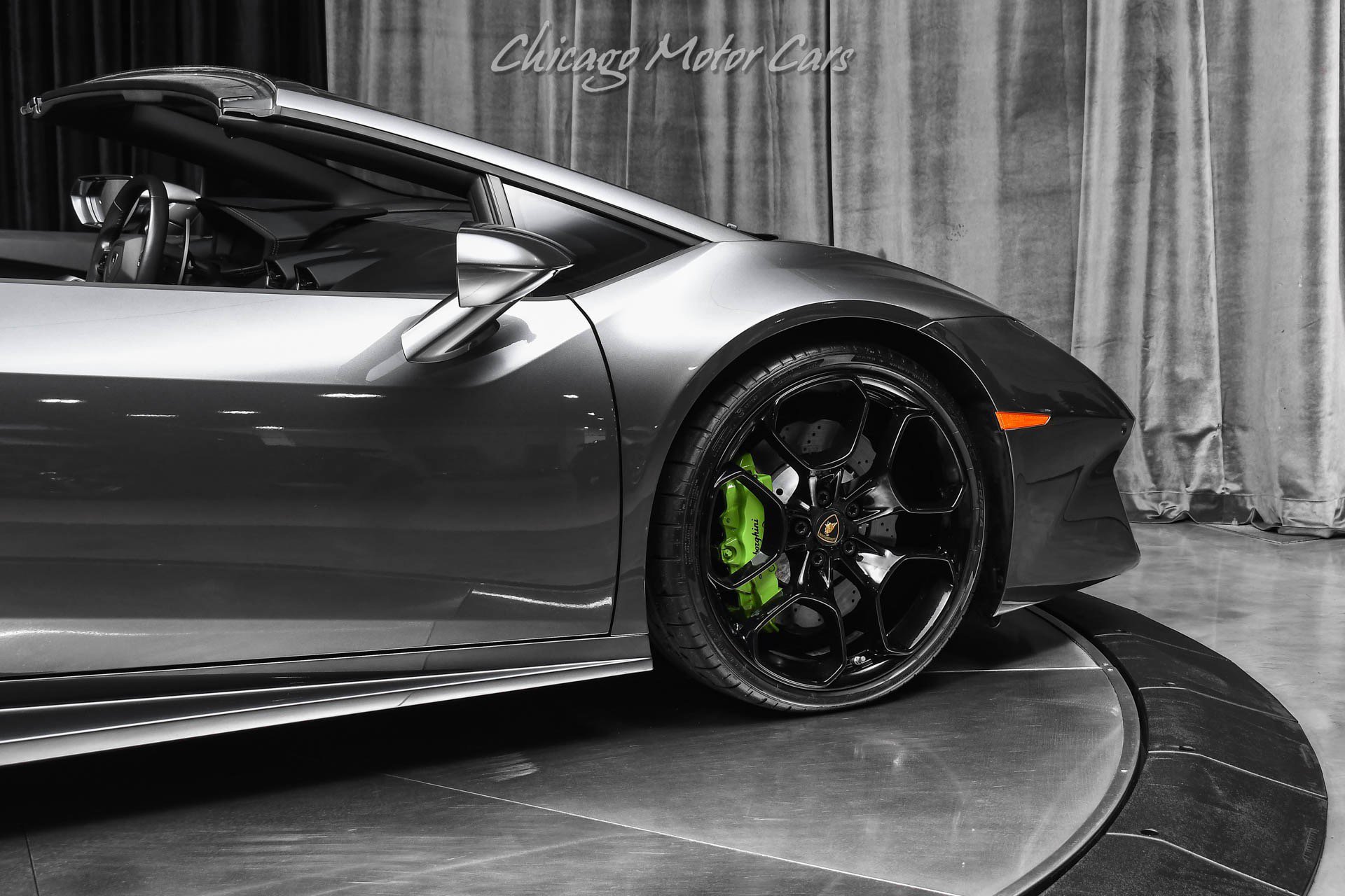 Used 2019 Lamborghini Huracan LP 580-2 RWD image 42