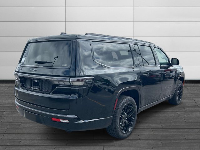 New 2026 Jeep Grand Wagoneer L Limited AWD/4WD image 3