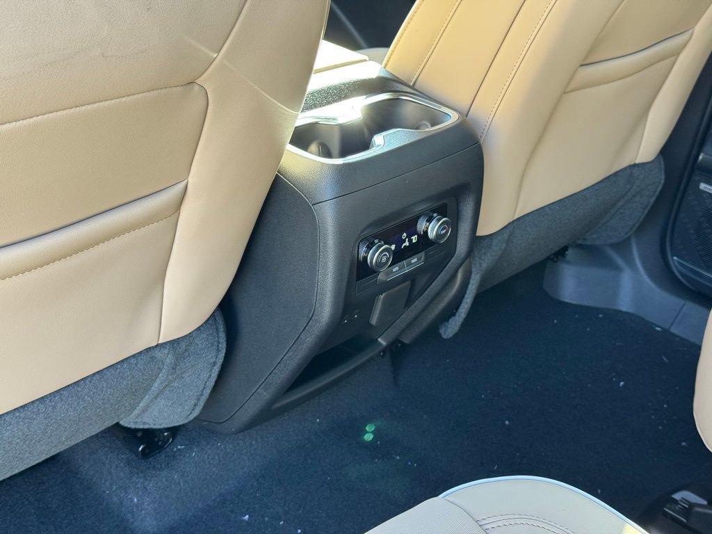 New 2026 Buick Enclave Preferred w/ Power Package image 24