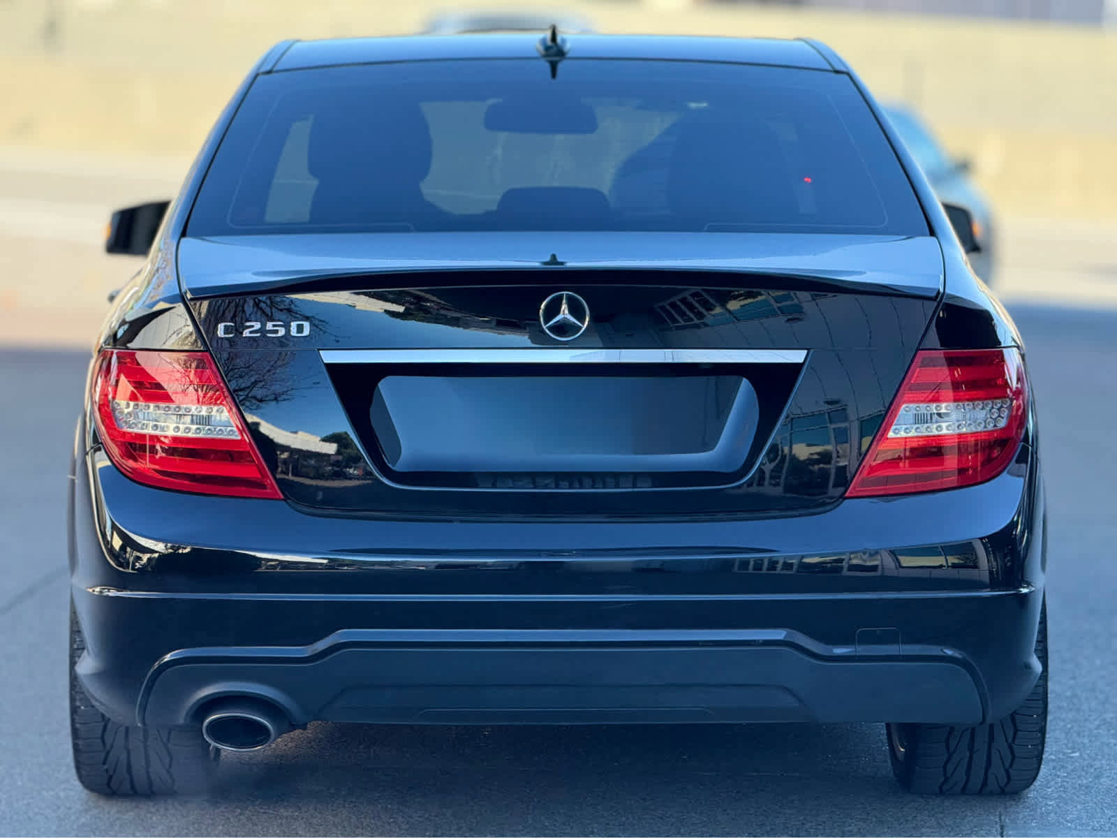 Used 2013 Mercedes-Benz C 250 Sedan image 6