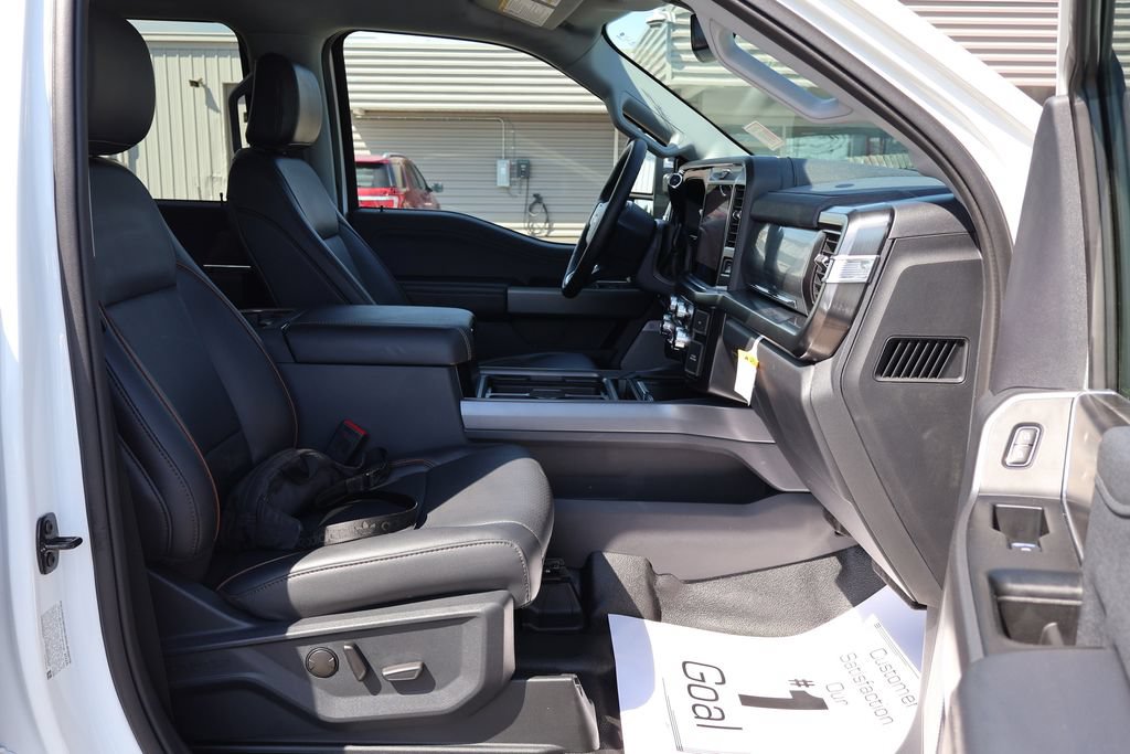 Used 2026 Ford F350 Lariat w/ Chrome Package AWD/4WD image 25
