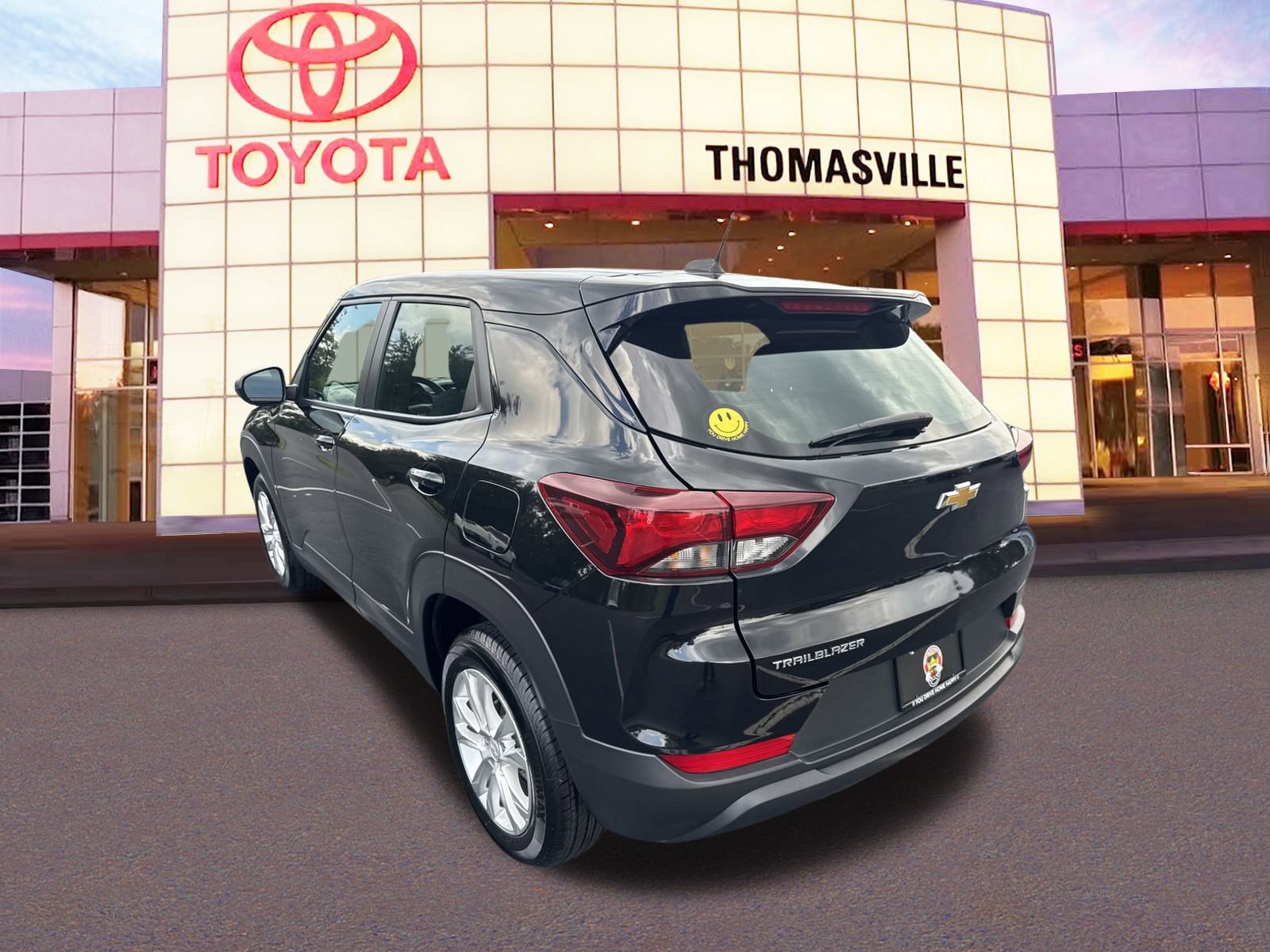 Used 2023 Chevrolet TrailBlazer LS image 7