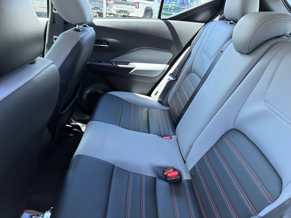 Used 2024 Nissan Kicks SR w/ SR Premium Package FWD image 31