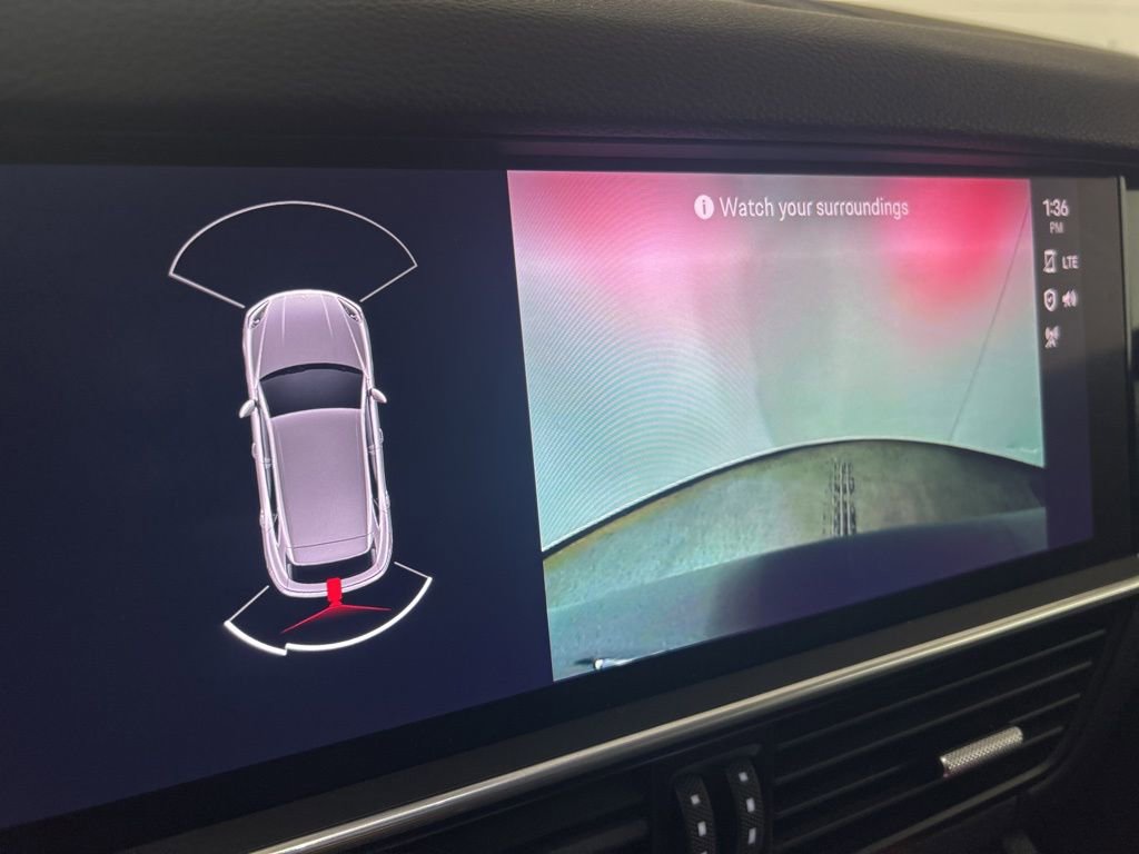 Certified 2022 Porsche Cayenne image 34
