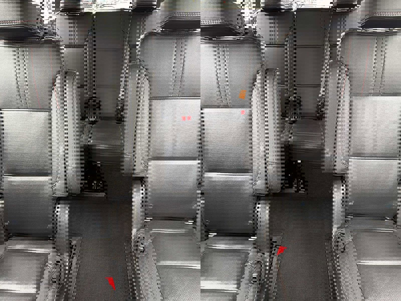 Used 2021 Chevrolet Suburban RST w/ Luxury Package image 12