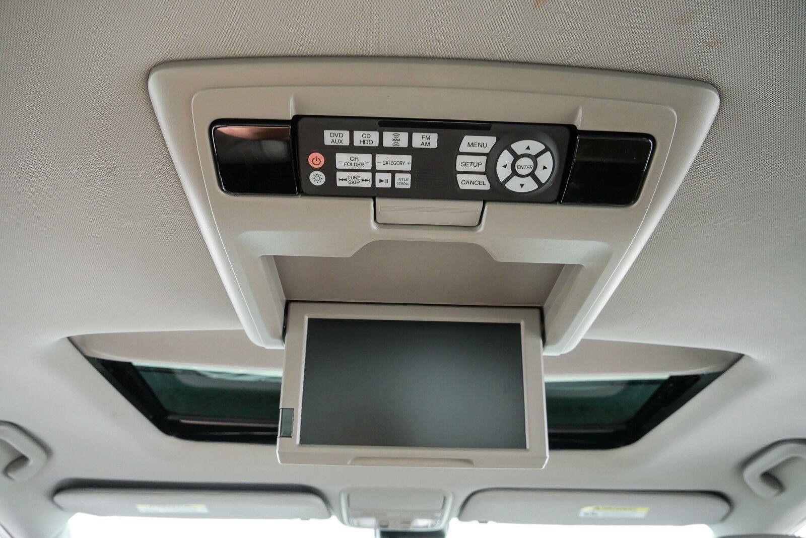 Used 2016 Honda Odyssey Touring image 19