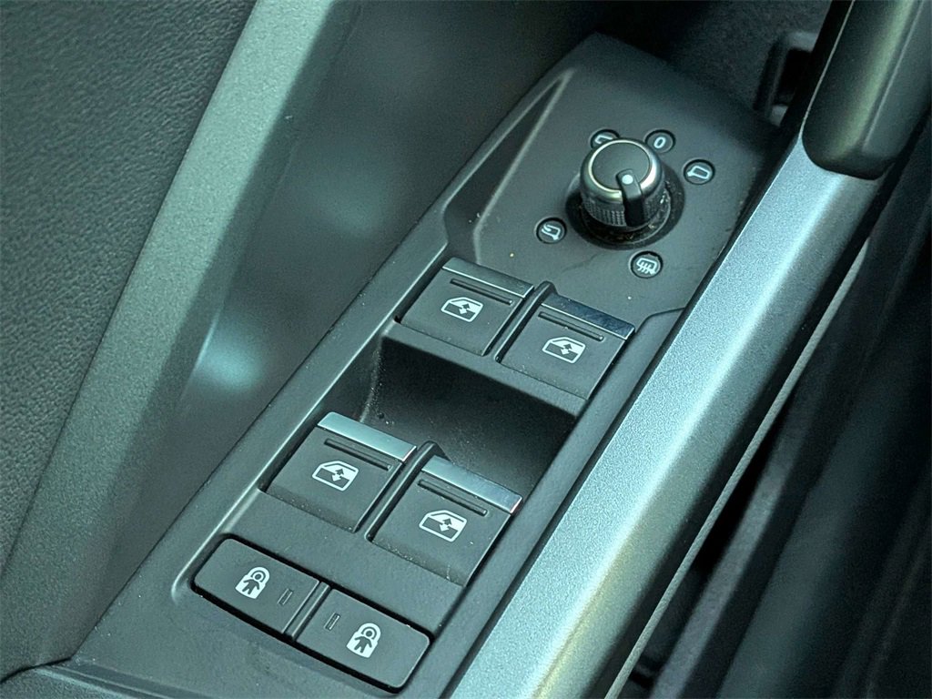 Used 2021 Audi Q3 2.0T Premium Plus w/ Premium Plus Package image 27