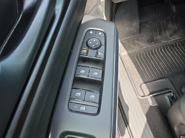 Used 2023 Nissan Pathfinder Rock Creek AWD/4WD image 15