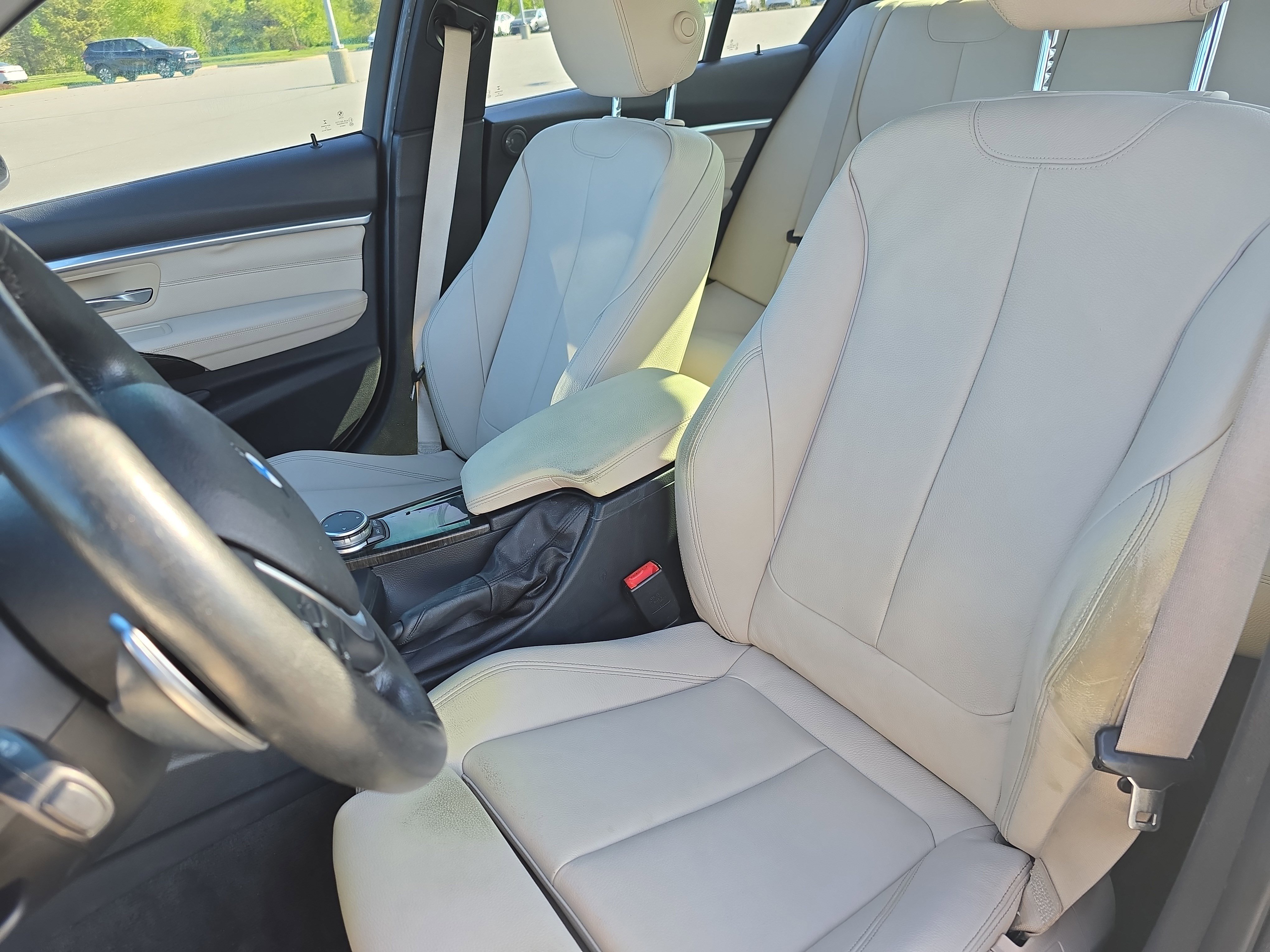 Used 2016 BMW 340i Sedan image 14