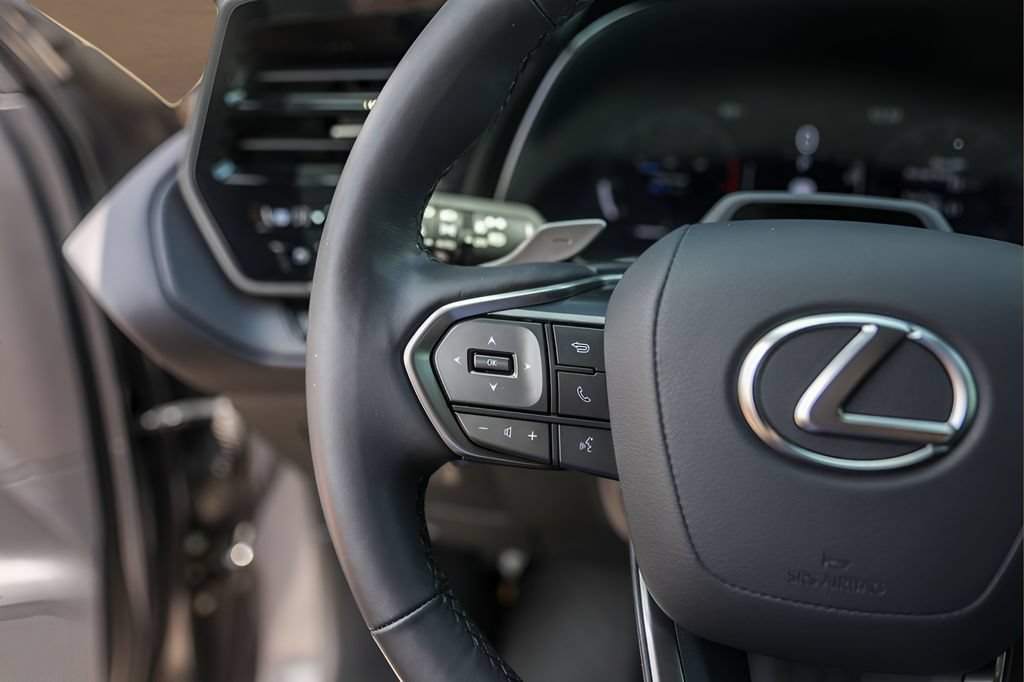 Used 2025 Lexus TX 350 AWD w/ Technology Package image 14