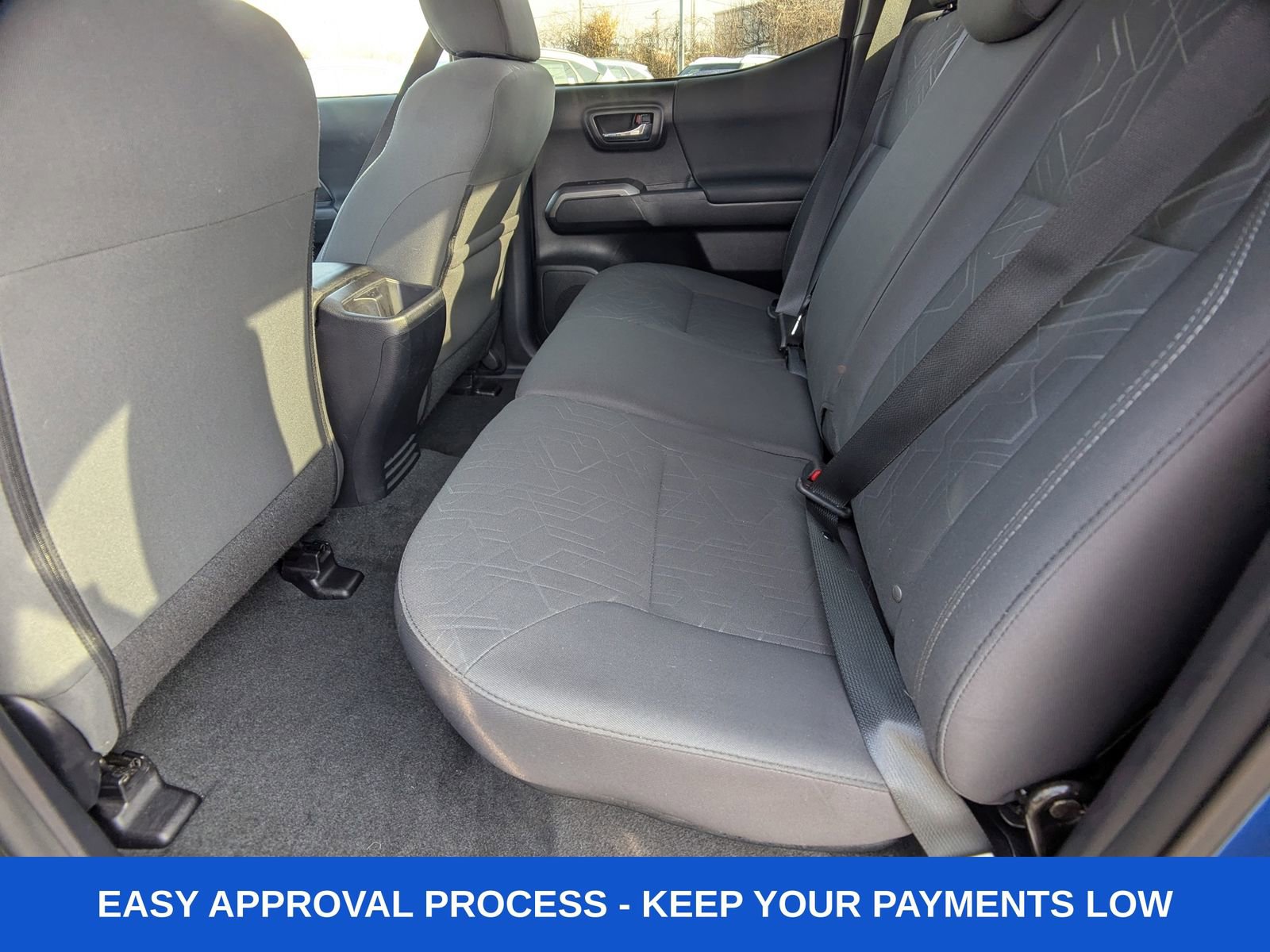 Used 2017 Toyota Tacoma TRD Off-Road w/ Tow Package (A/T) image 19