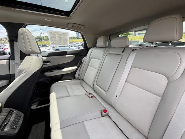 Certified 2024 Nissan Ariya FWD image 31